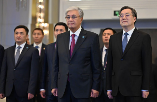 پرەزيدەنت جامبىل وبلىسىنداعى زاۋىتتىڭ اشىلۋىنا ونلاين قاتىستى