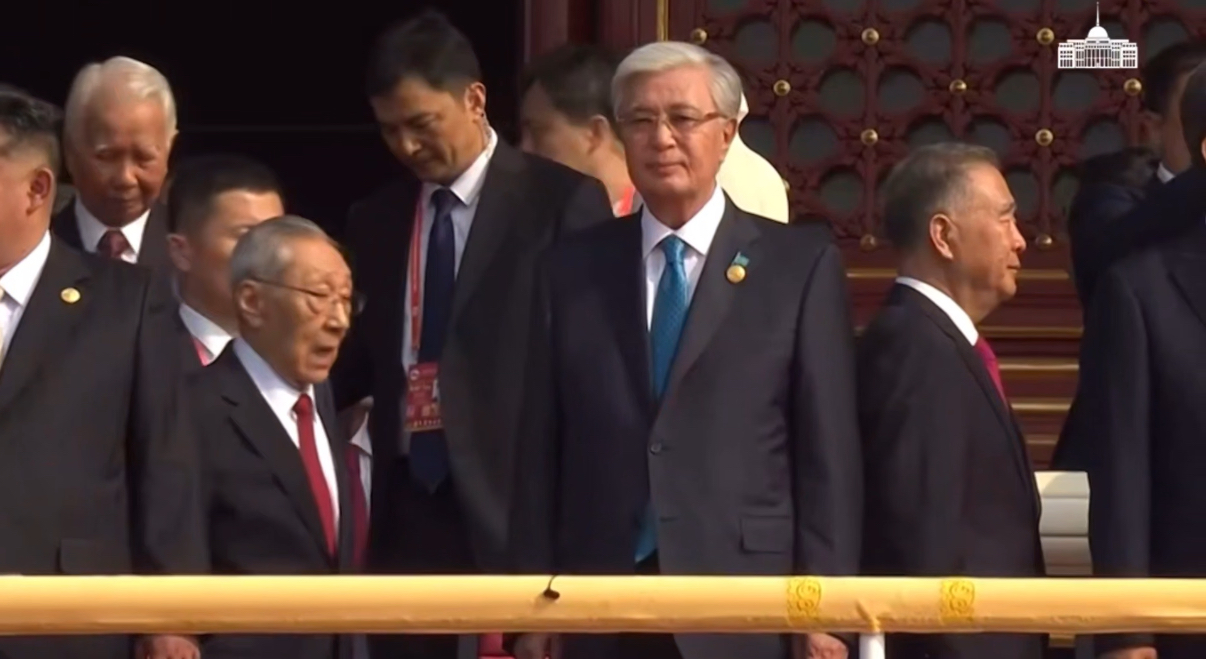 قاسىم-جومارت توقاەۆ بەيجىڭدەگى اسكەري پارادقا قاتىستى