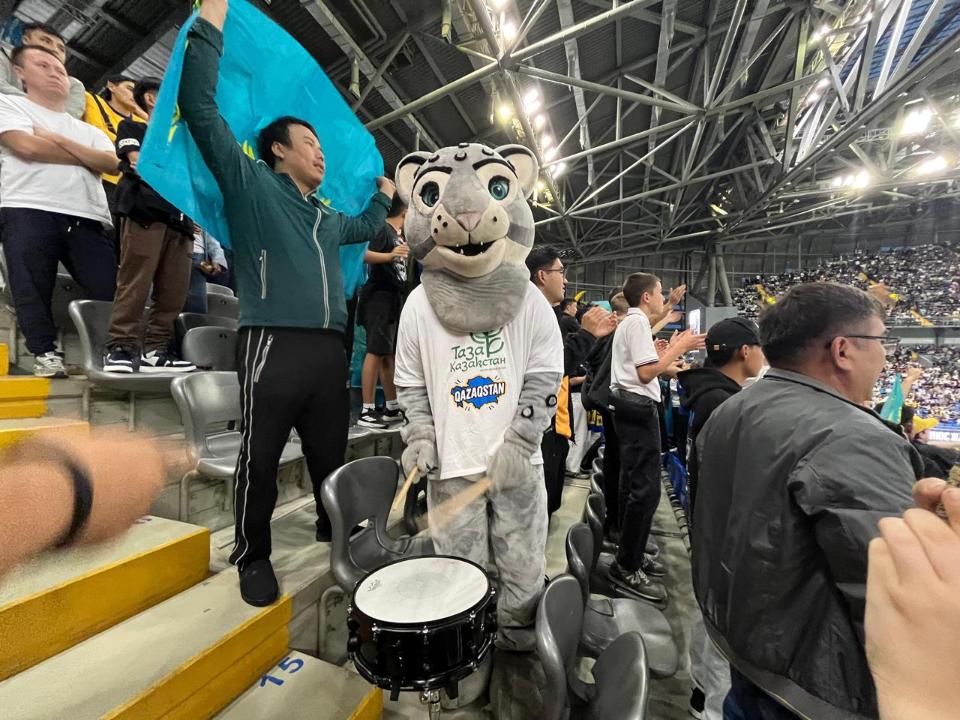 تازابەك استانالىق جانكۇيەرلەردىڭ جۇرەگىن تاعى دا جاۋلاپ الدى