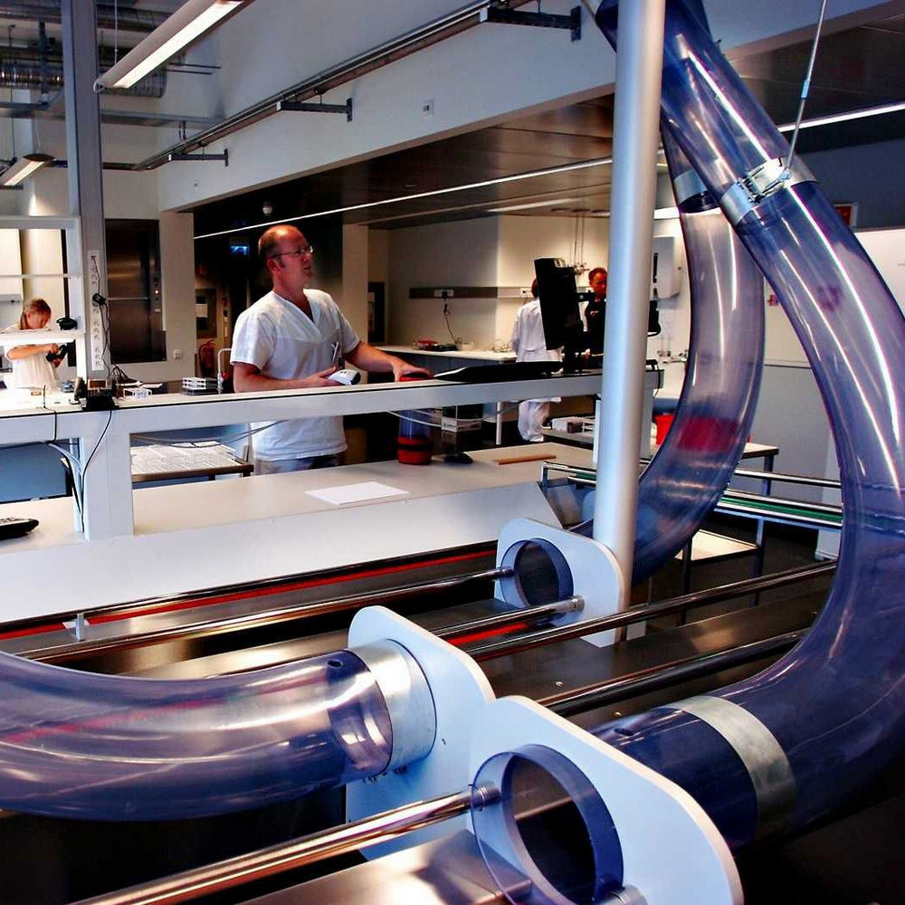 قۇبىر ارقىلى حات الماسقان