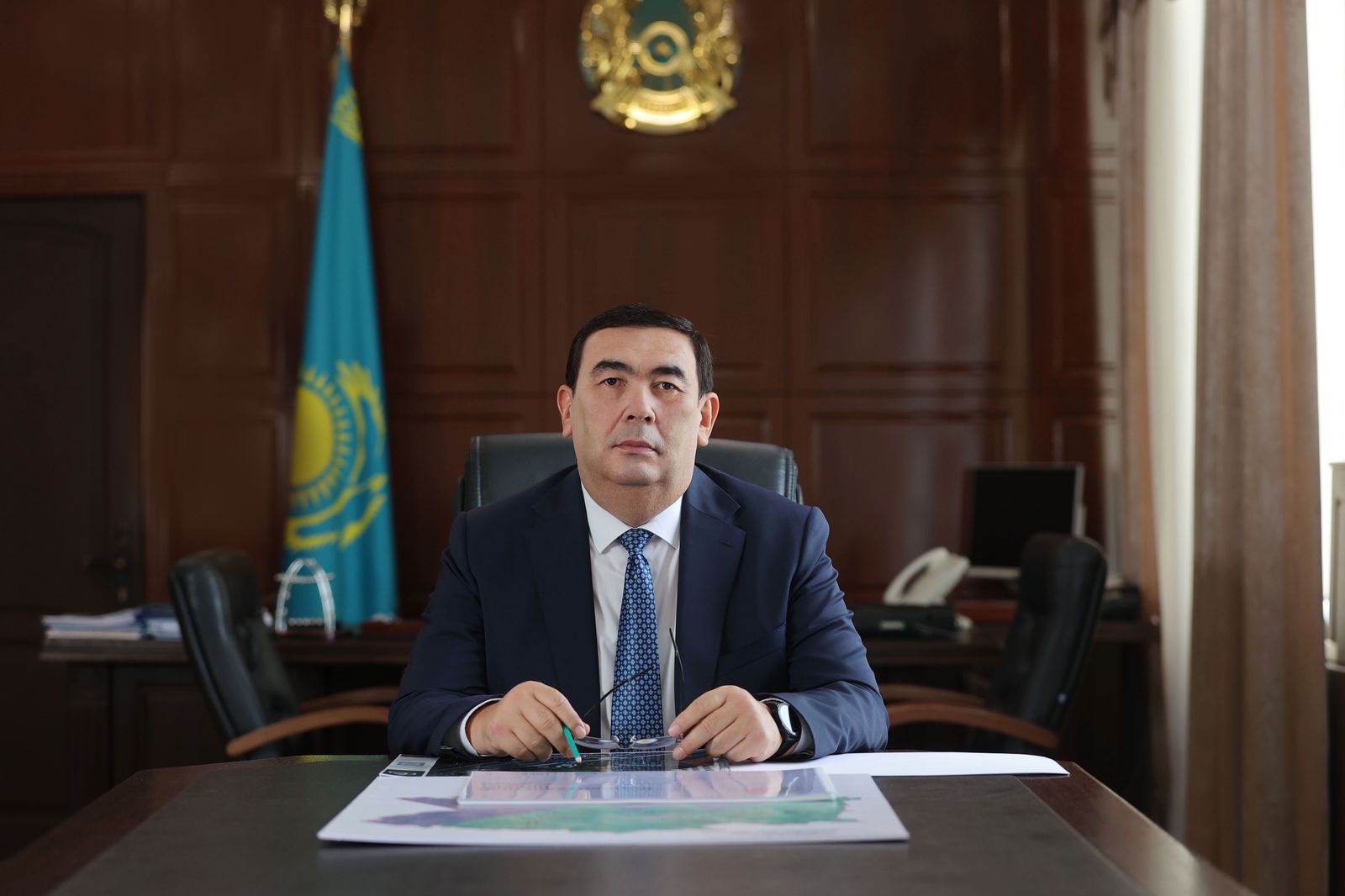 كونە تاراز تۇرلەنىپ كەلەدى