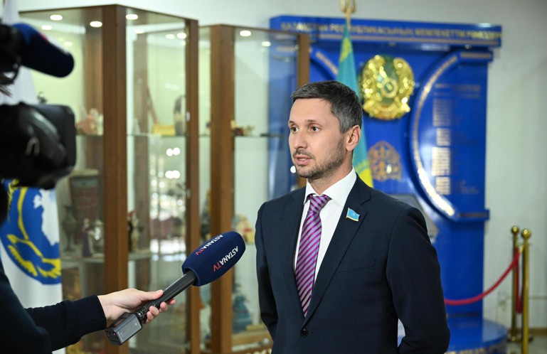 «جاناشىر جوبالار ىزگىلىككە باستايدى»