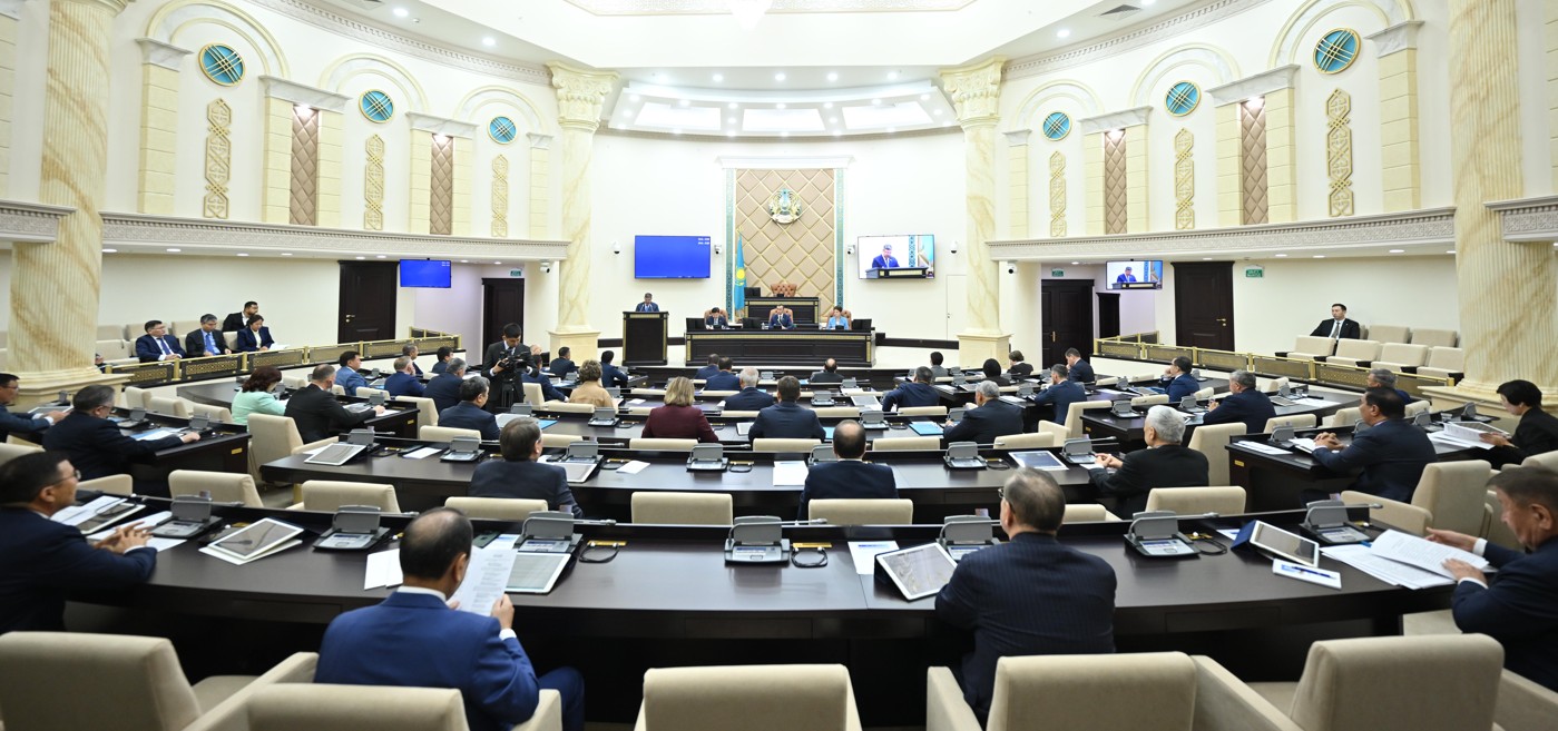 ينۆەستورلاردى قورعاۋعا قاتىستى زاڭ ماقۇلداندى