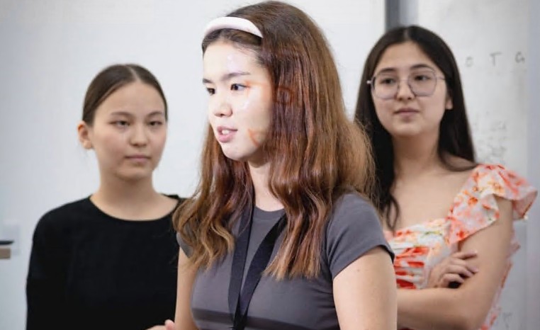 ەڭبەككە ىنتالاندىراتىن پلاتفورما