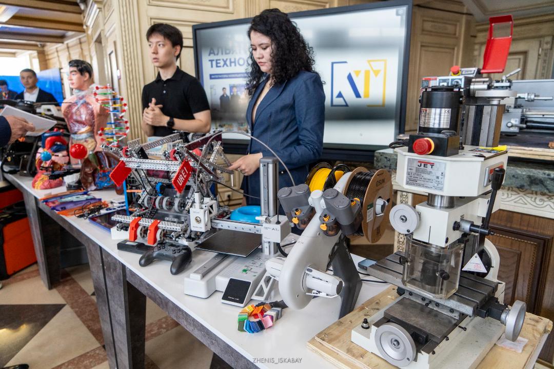 ەلدىڭ ەرتەڭى مەكتەپتەن باستالادى