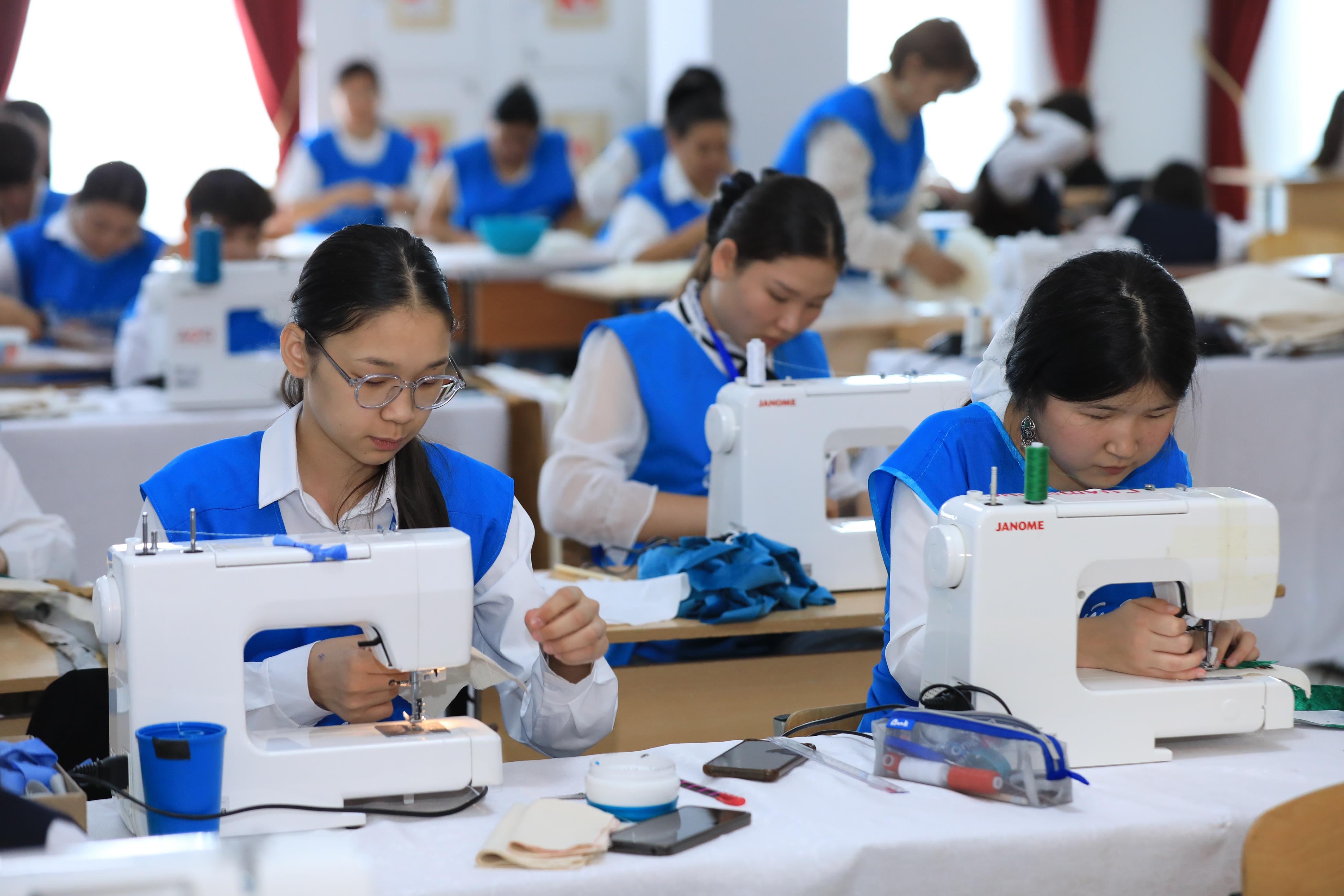 شەبەرلەر باس قوسقان جيىن