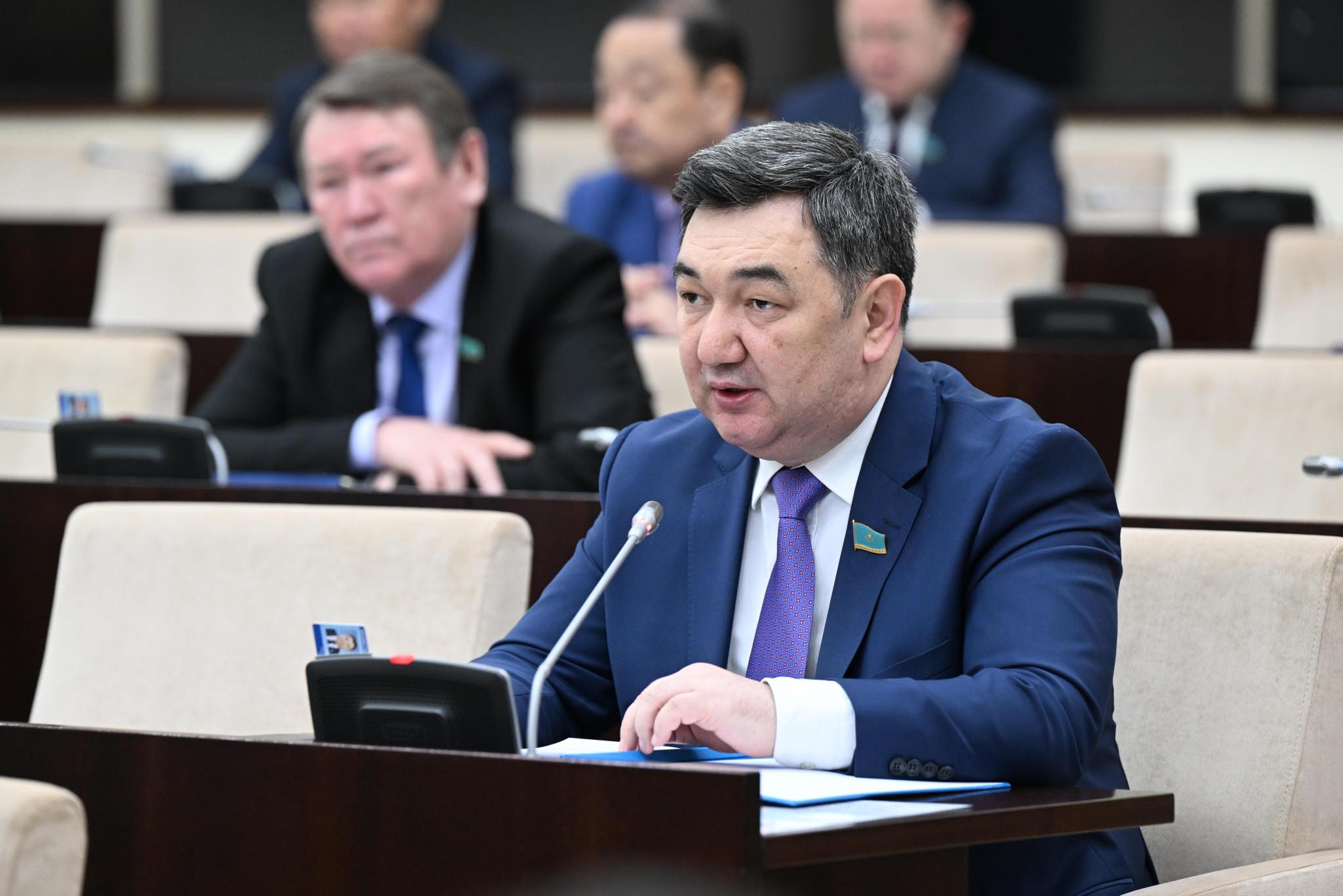 سەناتور دارحان قىدىرالى: پارلامەنتتىك رەفورما – جولداۋدىڭ ەڭ ماڭىزدى تۇسى