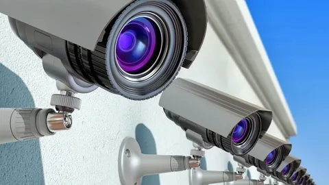 بەينەباقىلاۋ كامەراسىن سىندىرىپ, قوسىمشا جازا ارقالادى