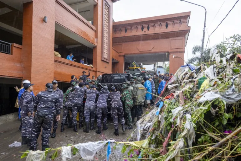 باليدە سۋ تاسقىنىنا بايلانىستى توتەنشە جاعداي جاريالاندى