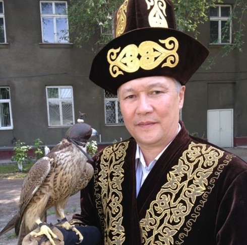 مىقتى قازاق