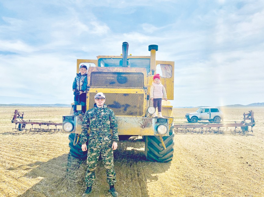 ەڭبەك ەتكەننىڭ ەڭسەسى بيىك