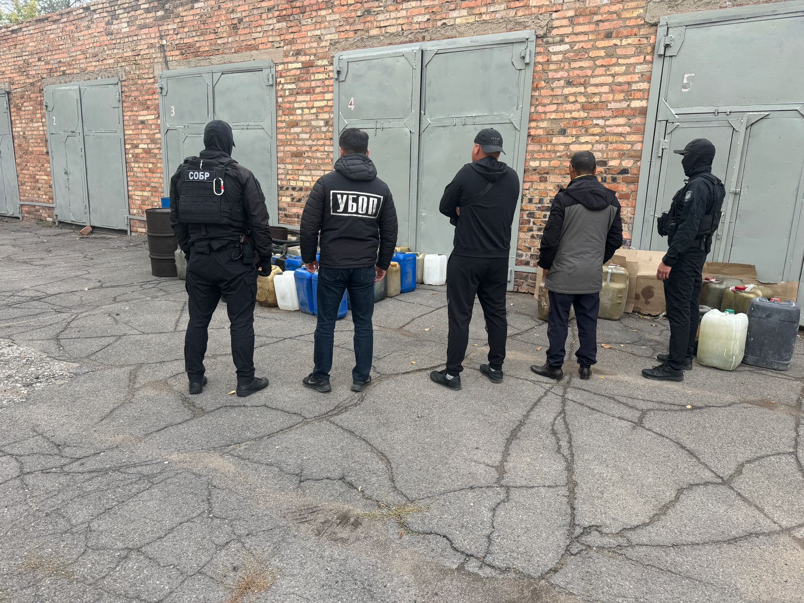 قاراعاندىدا تەمىرجولدان ديزەل ۇرلاعان قىلمىستىق توپ اشكەرەلەندى