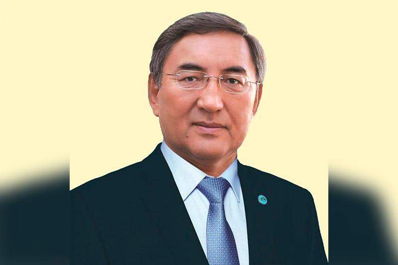 جاساندى ينتەللەكت داۋىرىندەگى ايقىن باعدار