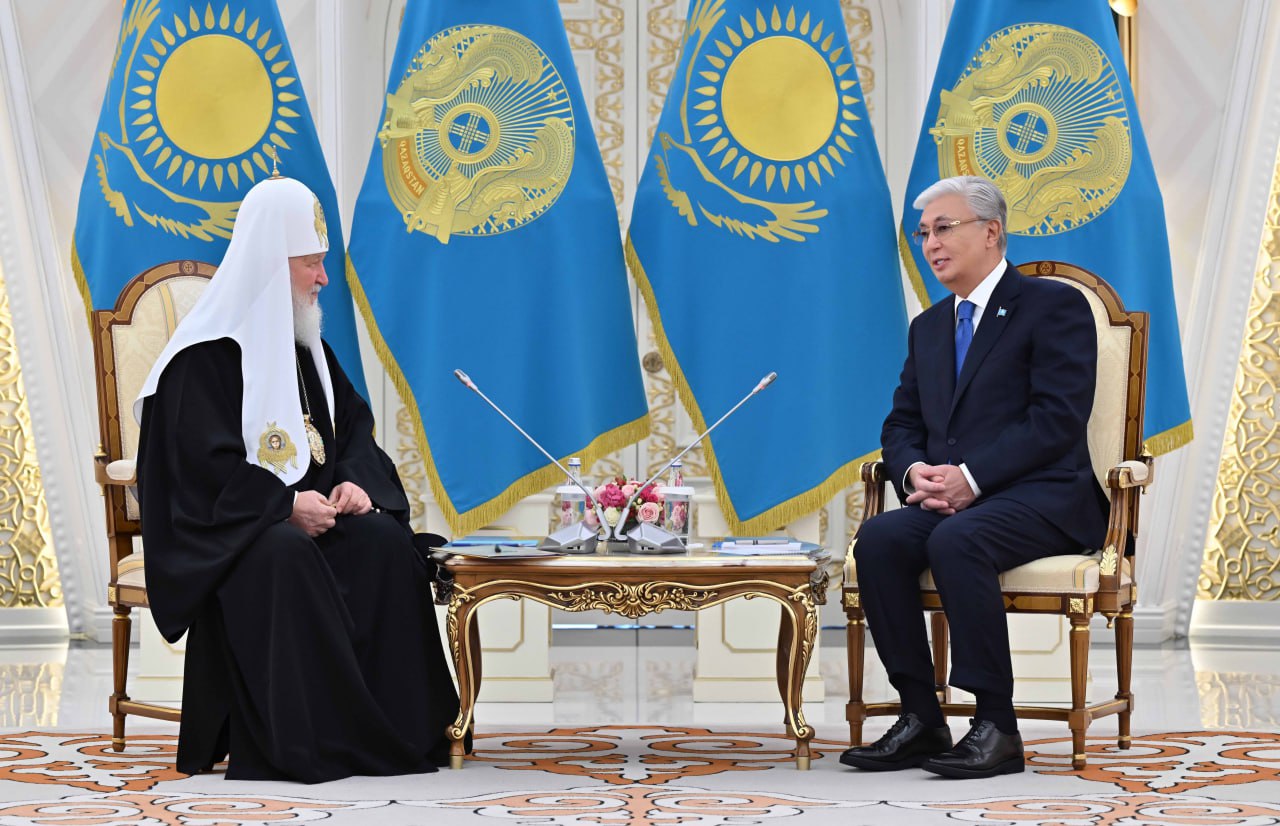 توقاەۆ ماسكەۋ جانە بۇكىل رەسەي پاتريارحى كيريللمەن كەزدەسۋ وتكىزدى