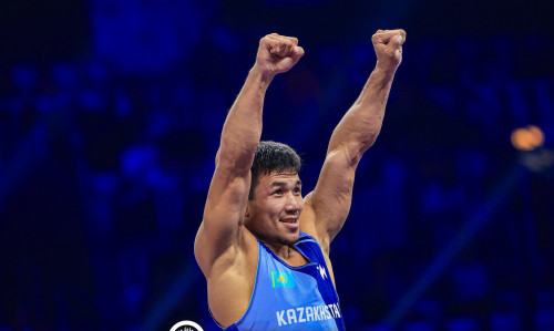 ەركىن كۇرەس شەبەرلەرى الەم چەمپيوناتىن ەكى قولا جۇلدەمەن قورىتىندىلادى