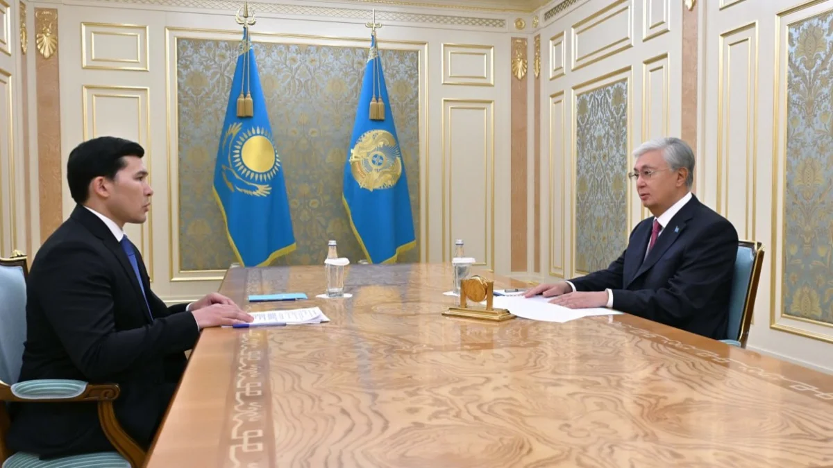 پرەزيدەنت فۋتبول كلۋبتارىن جەكەشەلەندىرۋدى جەدەلدەتۋ قاجەتتىگىن ايتتى