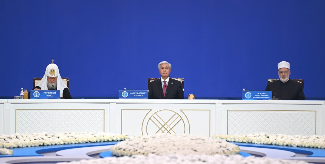 سىندارلى ديالوگ – ناعىز دانالىقتىڭ كورىنىسى