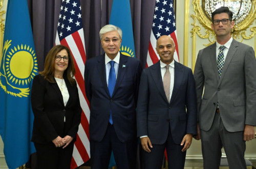 قاسىم-جومارت توقاەۆ Educational Testing Service (ETS) كومپانياسىنىڭ پرەزيدەنتى جانە باس اتقارۋشى ديرەكتورى اميت سەۆاكتى قابىلدادى