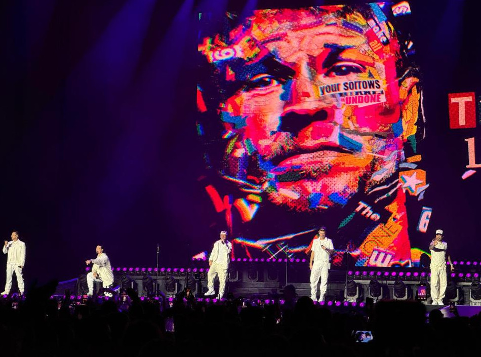 استانادا وتكەن Backstreet Boys كونتسەرتىنە 45 ەلدەن تۋريست كەلگەن