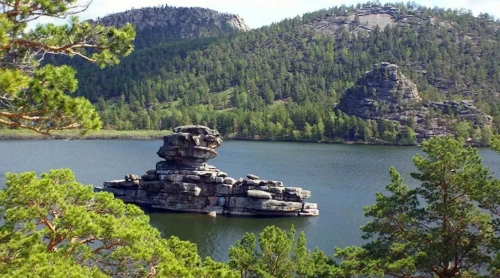 قازاقستانداعى قانداي ۇلتتىق پاركتەرگە تۋريستەر ءجيى بارادى