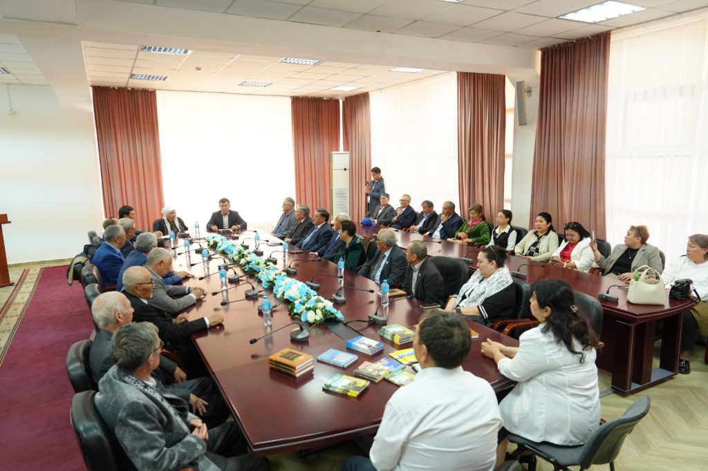 قالامگەر رۋحىنا قۇرمەت