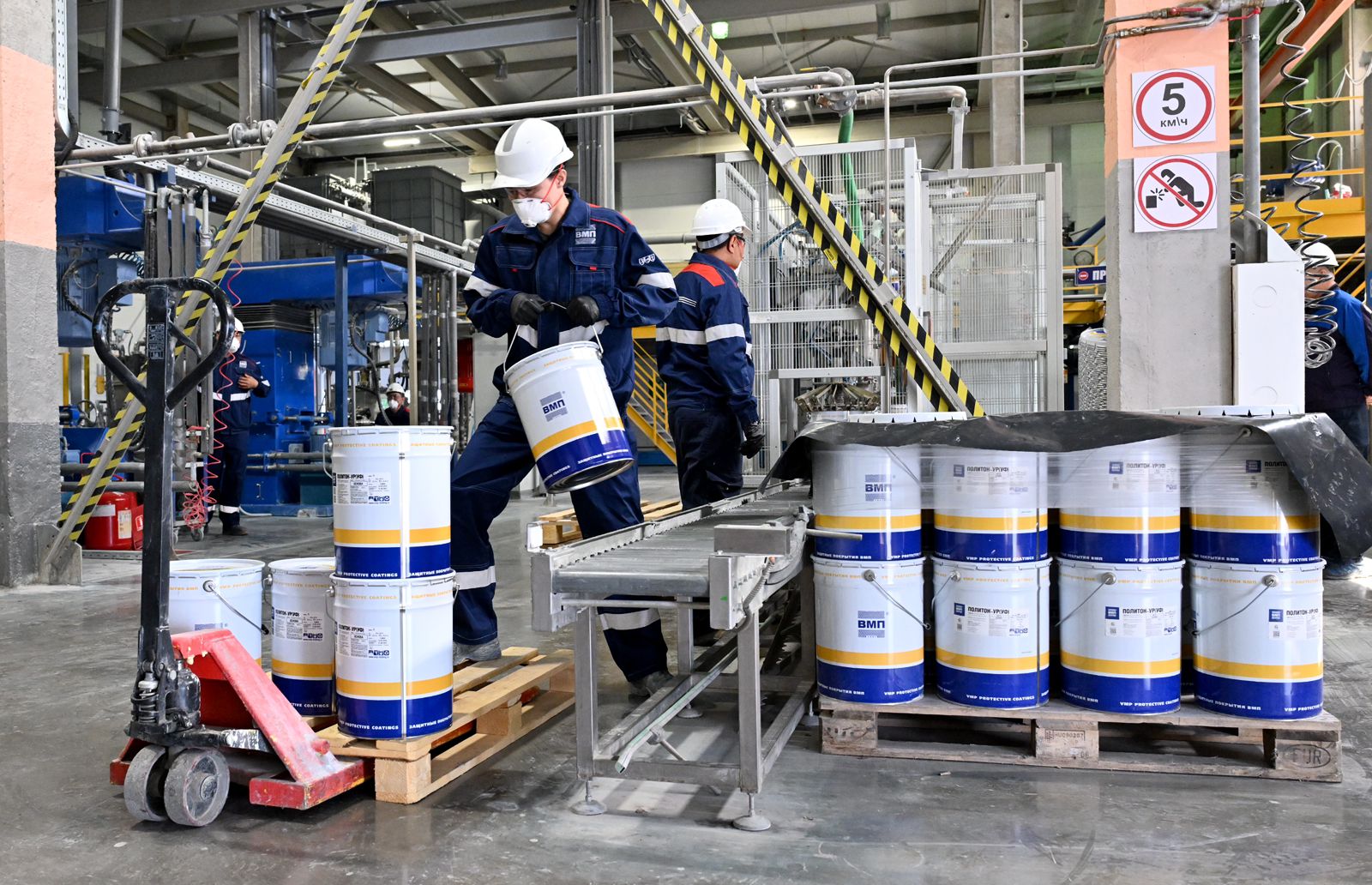 الەۋەتى زور, الەگى دە از ەمەس