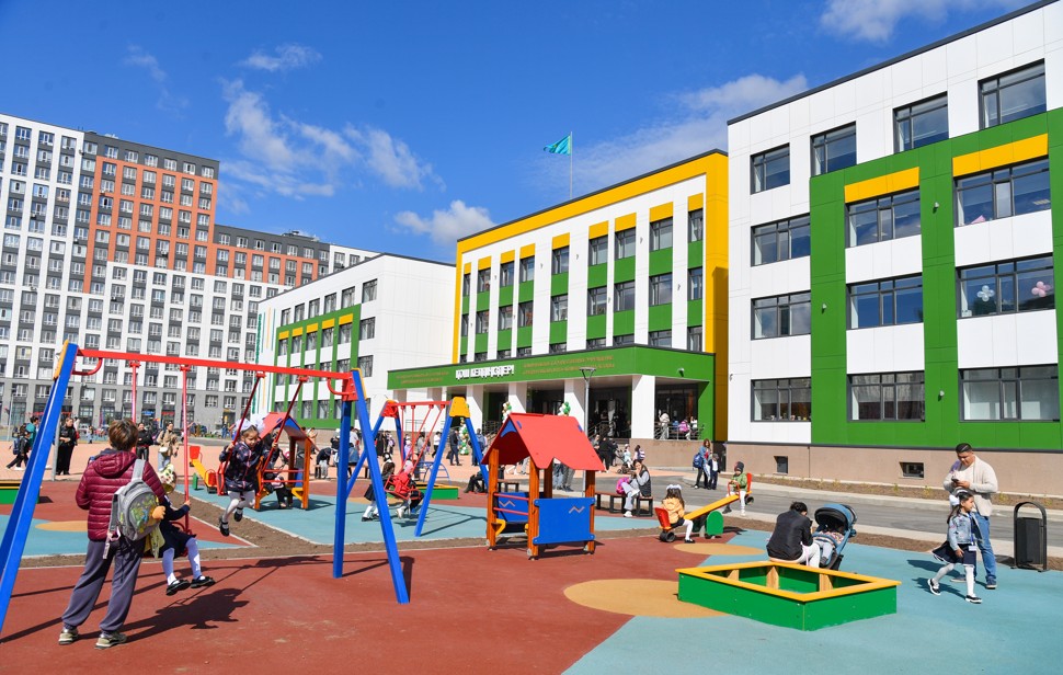 بارلىق مەكتەپكە ورتاق باعدارلاما