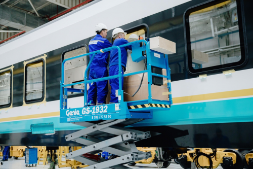 ەكى باعىتتاعى پويىزعا Starlink ينتەرنەتى ورناتىلادى