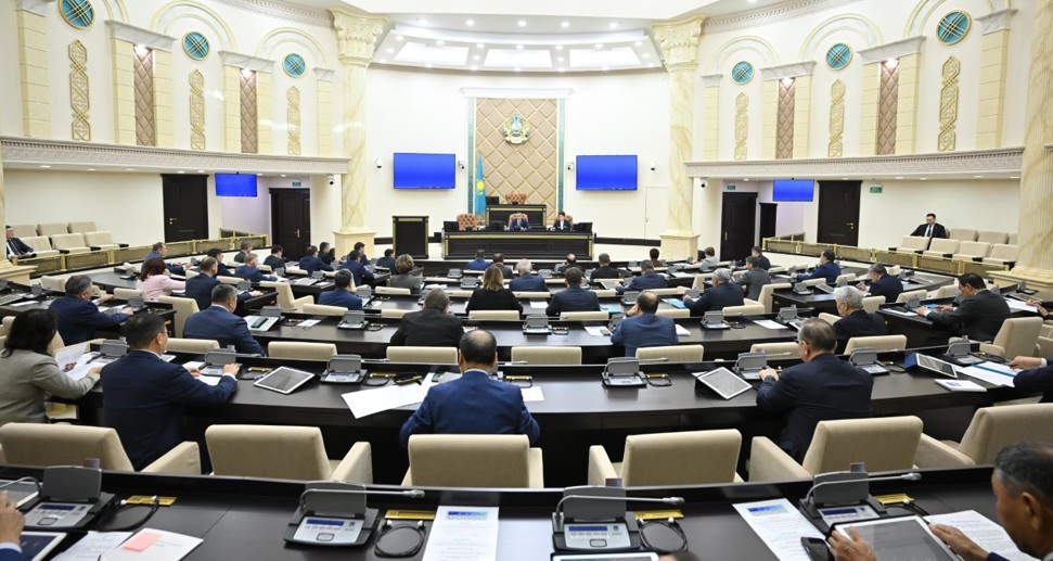 ەلەكتروندىق ساۋدا زاڭمەن رەتتەلەدى