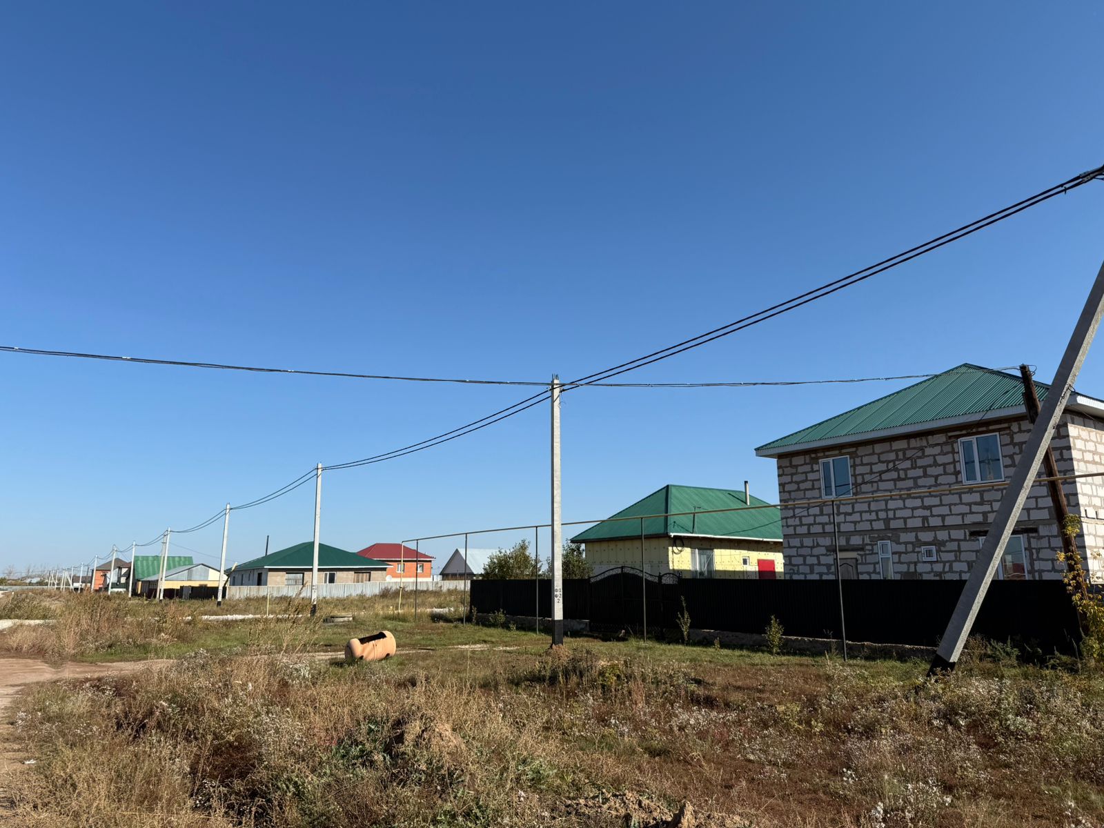 قوياندى اۋىلىندا مەملەكەتتىك ەلەكتر جەلىلەرىنە قوسۋ جۇمىستارى باستالدى