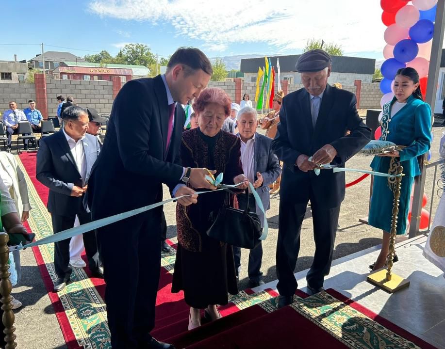 جەتىسۋدا وتباسىعا قولداۋ كورسەتەتىن توعىزىنشى ورتالىق اشىلدى