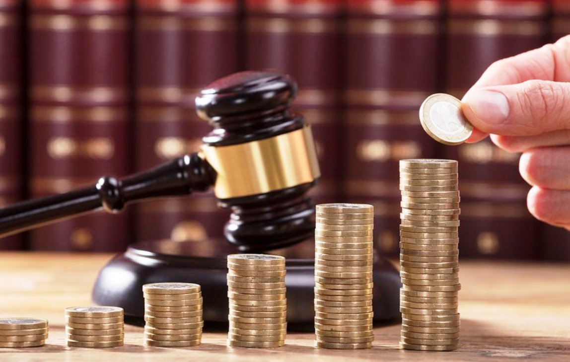 ايەلدى ۇرىپ-سوقتى دەپ ايىپتالعان اقتوبەلىك اكىم ايىپپۇل تولەيدى