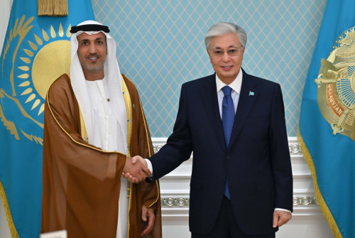 مەملەكەت باسشىسى ءباا قورعانىس ىستەرى جونىندەگى مەملەكەتتىك ءمينيسترىن قابىلدادى