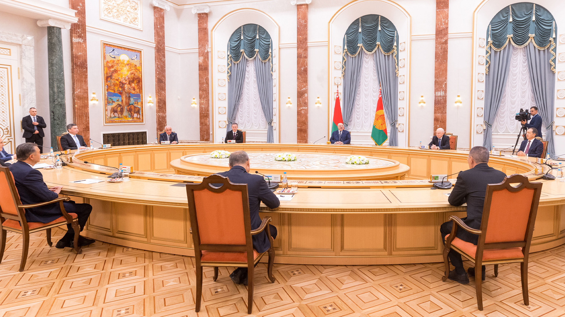 ەۋرازيالىق ۇكىمەتارالىق كەڭەس وتىرىسى ءوتتى