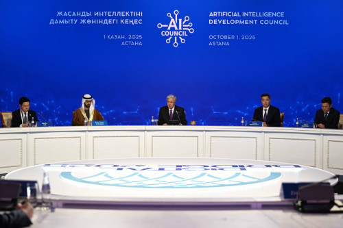 ق. توقاەۆ جاساندى ينتەللەكت سالاسىنا ماماندانعان زەرتتەۋ ۋنيۆەرسيتەتىن اشۋدى تاپسىردى