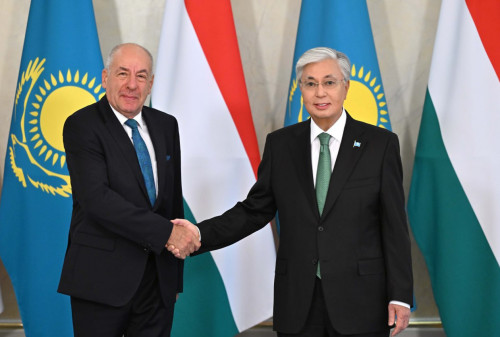 قاسىم-جومارت توقاەۆ پەن تاماش شۋيوك كەلىسسوز جۇرگىزدى