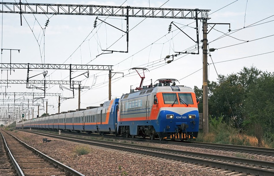 «دوستىق – مويىنتى»: ءترانزيتتىڭ ماڭىزدى تىرەگى