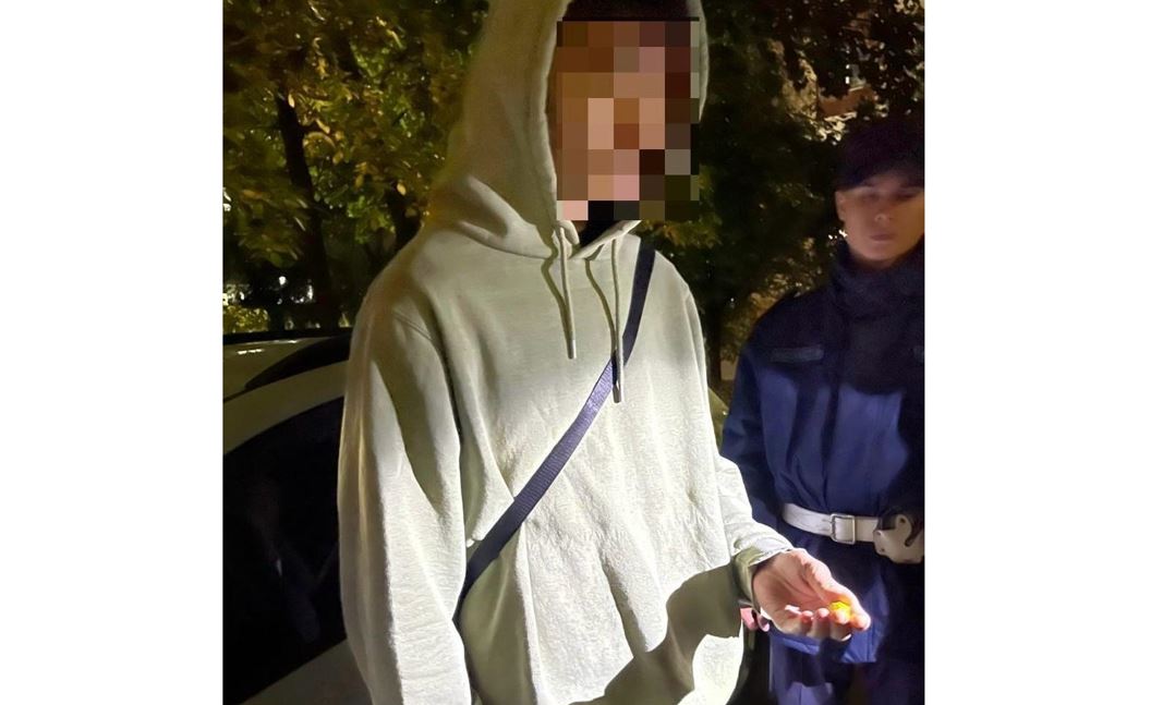 ۇلاندىقتار ورالدا ەسىرتكى ساتۋشىنى ۇستادى