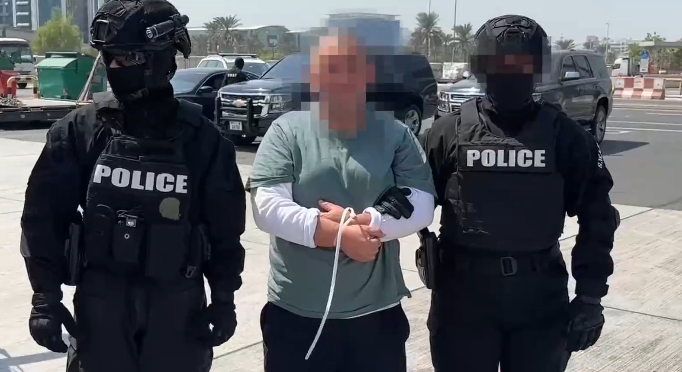 مۇنايدى زاڭسىز وتكىزۋمەن اينالىسقان كۇدىكتى دۋبايدا قولعا ءتۇستى