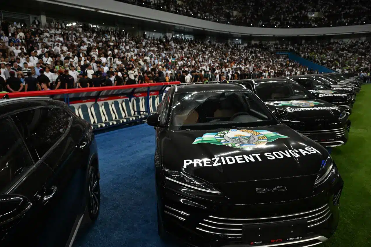 وزبەكستان قاتارعا قارسى ماتچتا ءتارتىپ بۇزعانى ءۇشىن 340 مىڭ دوللار تولەيدى