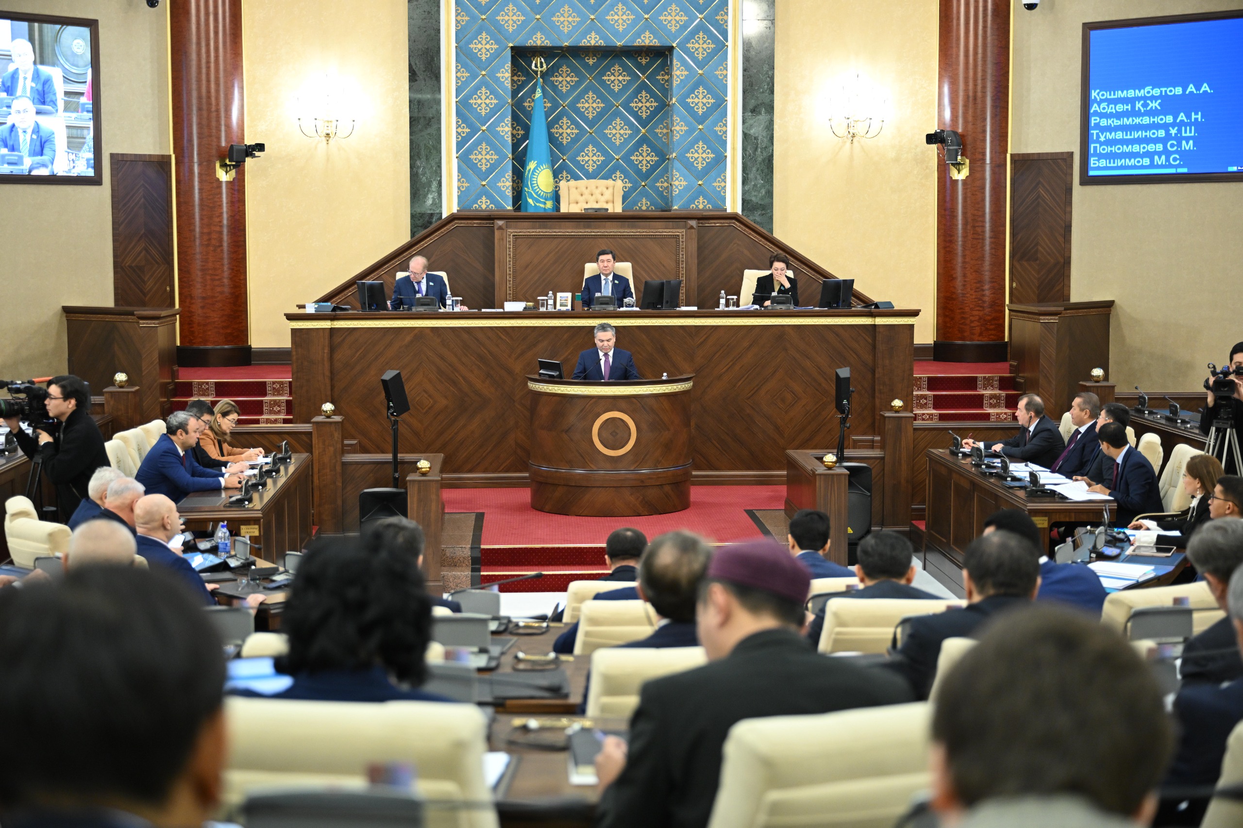 قۇرىلىس سالاسىن رەتتەيتىن قۇجات ءبىرىنشى وقىلىمدا ماقۇلداندى