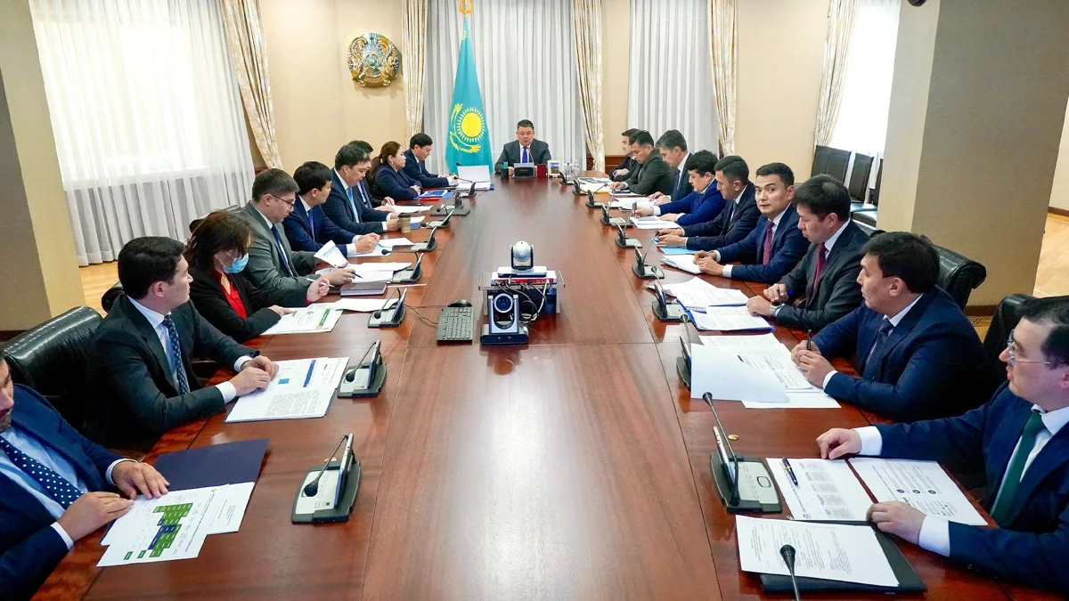 بوزىمباەۆ ەنەرگەتيكا سالاسىنداعى ساتىپ الۋ پلاتفورماسىن 1 قاراشاعا دەيىن ەنگىزۋدى تاپسىردى