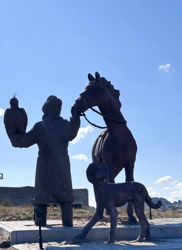 قۇسبەگىنىڭ ەسىمى نەگە ەسكەرىلمەيدى؟