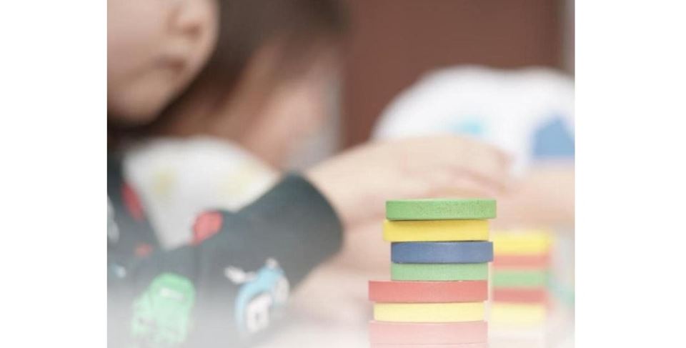 اتىراۋدا بەس بالاباقشا ۆاۋچەرلىك قارجىلاندىرۋ جۇيەسىنەن شىعارىلدى