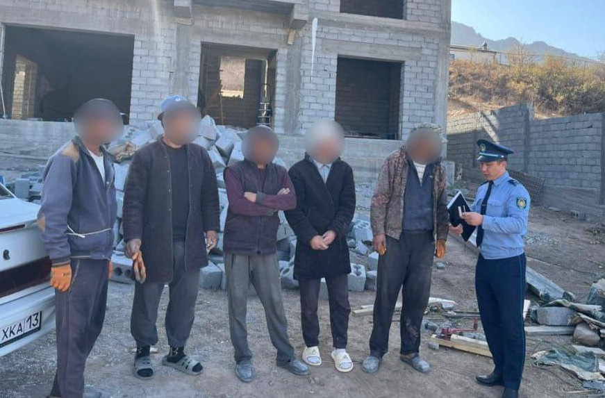 حالىقارالىق ىزدەۋدە جۇرگەن ەكى شەتەلدىك تۇركىستان وبلىسىندا قولعا ءتۇستى