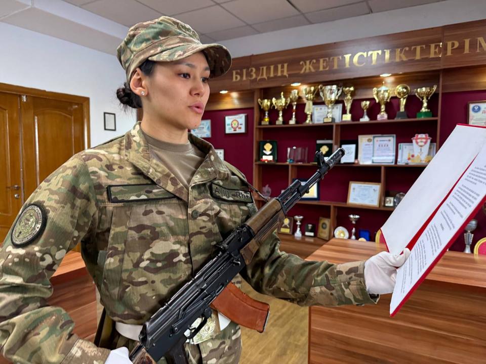 الەم چەمپيونى اسكەري انت بەردى