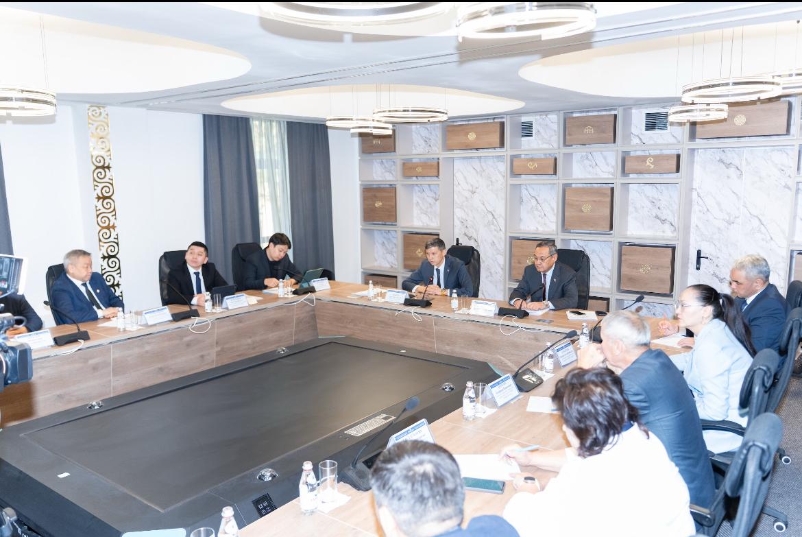 اگروكليماتتىق ايماقتاردا كارباميدتى قولدانۋدىڭ وندىرىستىك سىناقتارى تۋرالى كەلىسىم جاسالدى