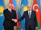 مەملەكەت باسشىسى ازەربايجان پرەزيدەنتىمەن كەلىسسوز جۇرگىزدى