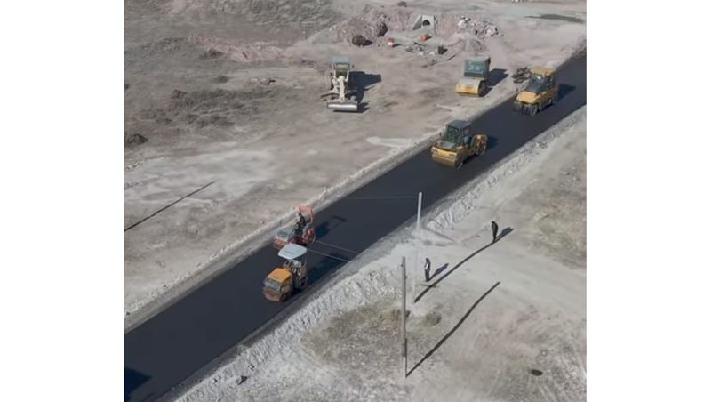  ۇلىتاۋ اۋدانىندا جول ينفراقۇرىلىمى جاڭارتىلىپ جاتىر