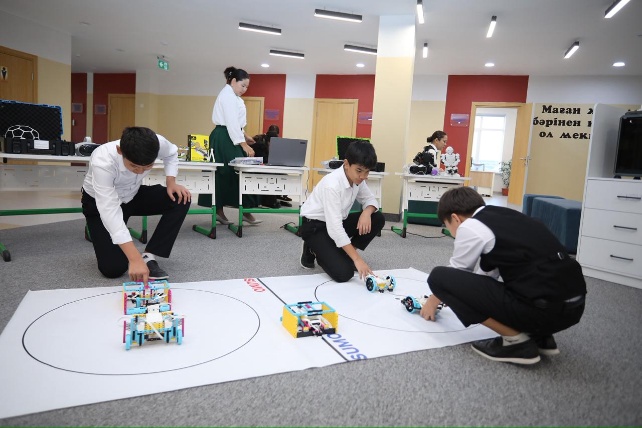 ماڭعىستاۋدا ءبىلىم ساپاسىن ارتتىرۋعا باعىتتالعان جاڭا جوبالار جۇزەگە اسىپ جاتىر